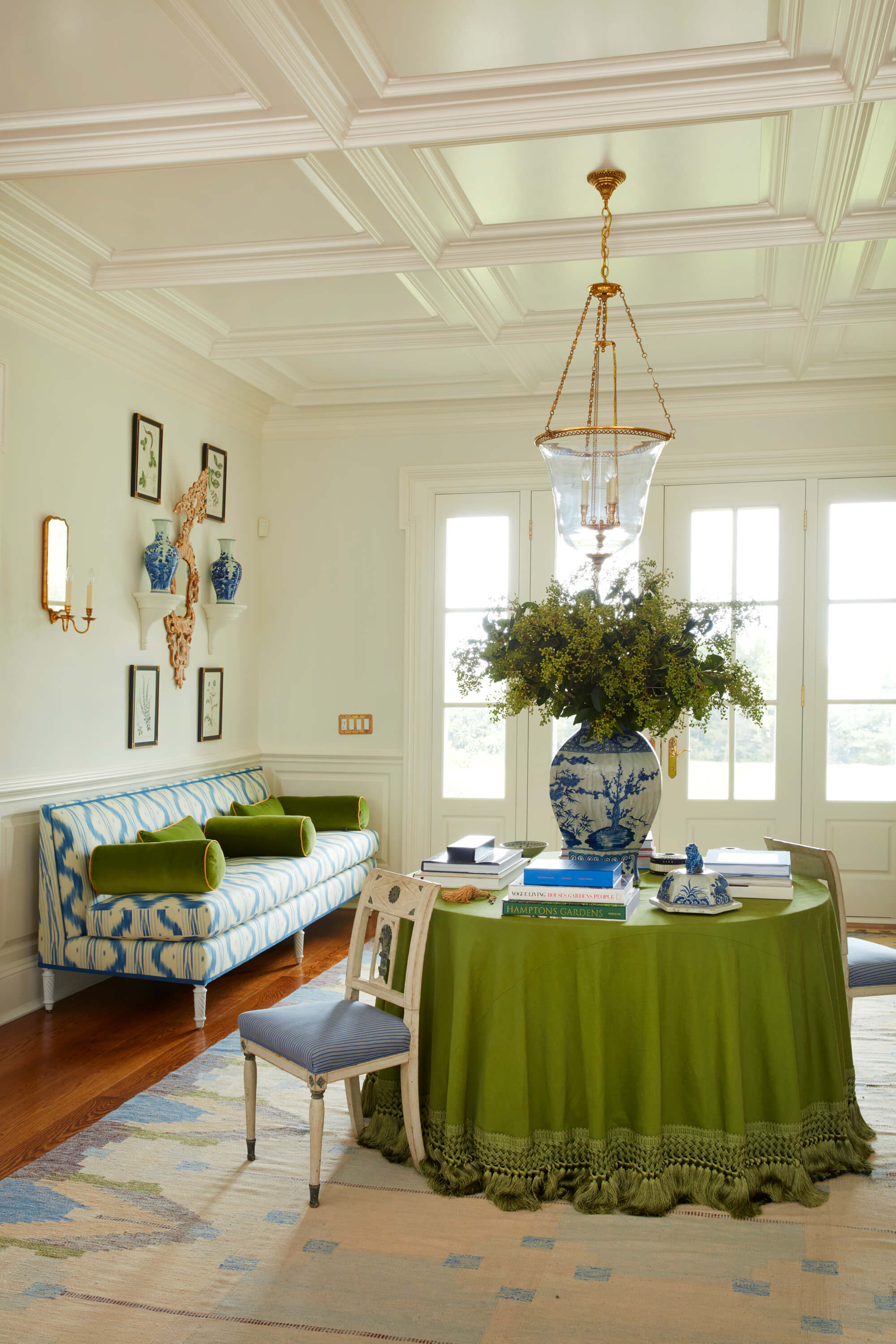 Décor Inspiration: A Beautiful Greenwich Estate by Sarah Bartholomew Design