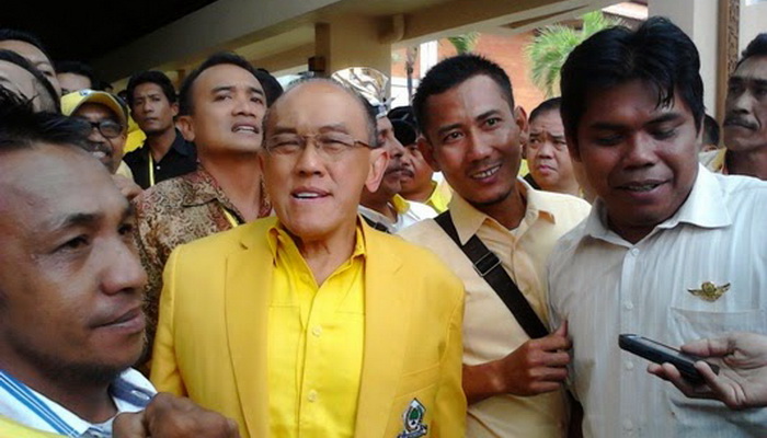 Ical Ancam Bekukan DPD yang Hadiri Munas Agung Laksono