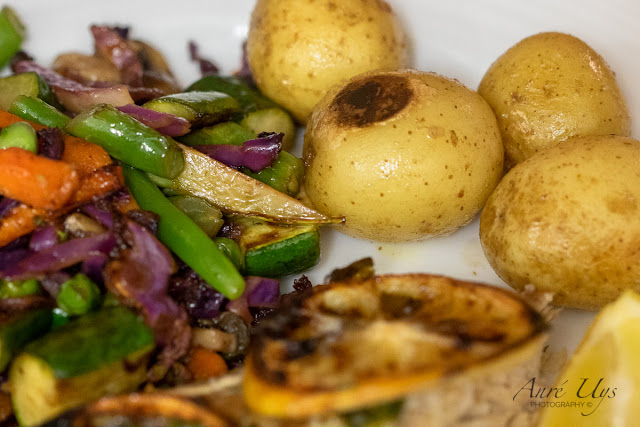 Jacket Potatoes & Mixed Vegetables Macro Food Photography