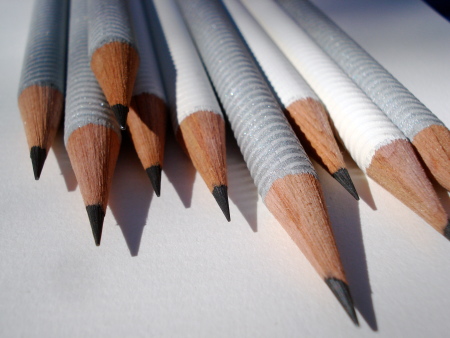 HELLO WORLD: PENCIL DESIGN IMAGES