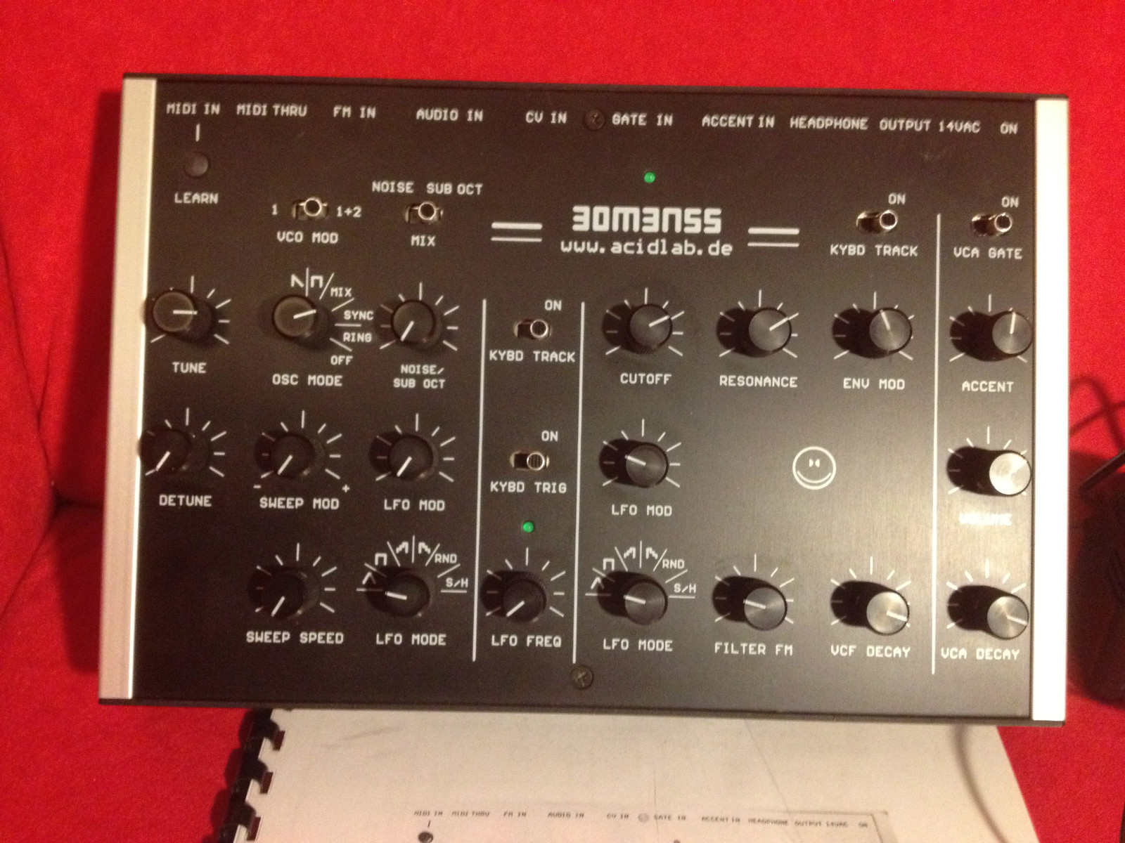 MATRIXSYNTH Acidlab Bombass (Analoger Synthesizer)