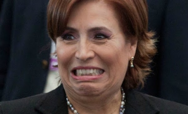 "100 pesos de salario mínimo al día es demasiado para un mexicano": Rosario Robles "100 pesos de salario mínimo al día es demasiado para un mexicano": Rosario Robles
