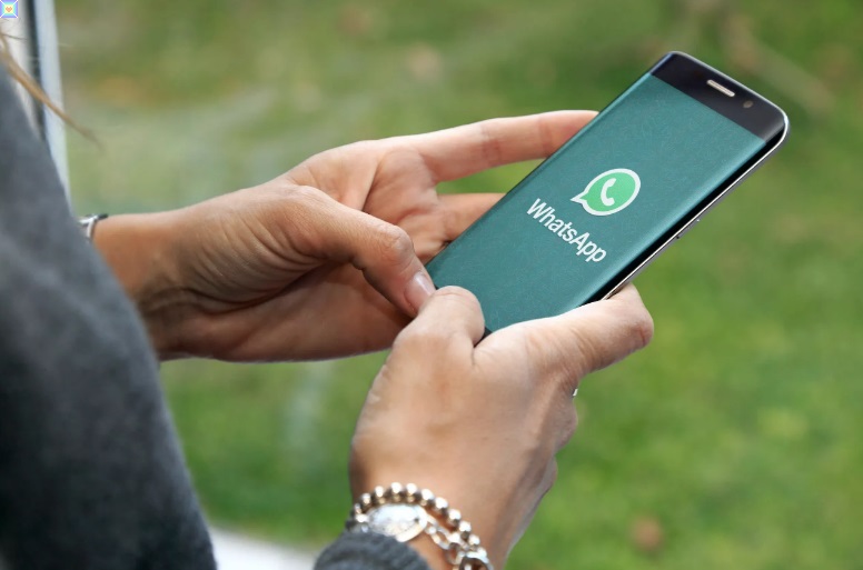 يشكو واتساب من ضرورة تطبيق ملصقات التغذية الخاصة بخصوصية Apple يشكو واتساب من ضرورة تطبيق ملصقات التغذية الخاصة بخصوصية Apple