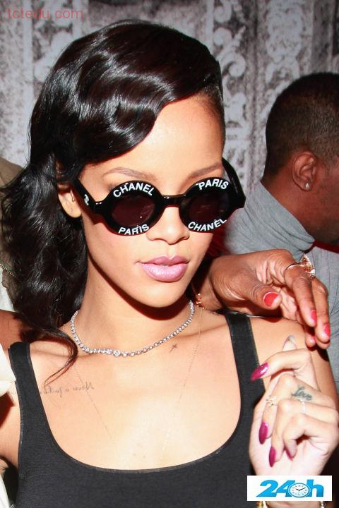 15 kiểu tóc ấn tượng cộp mác Rihanna