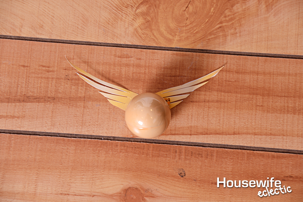 Golden Snitch Ornament with printable wings - Housewife Eclectic photo regarding Golden Snitch Wings Printable referred to as Golden Snitch Ornament with printable wings - Housewife Eclectic