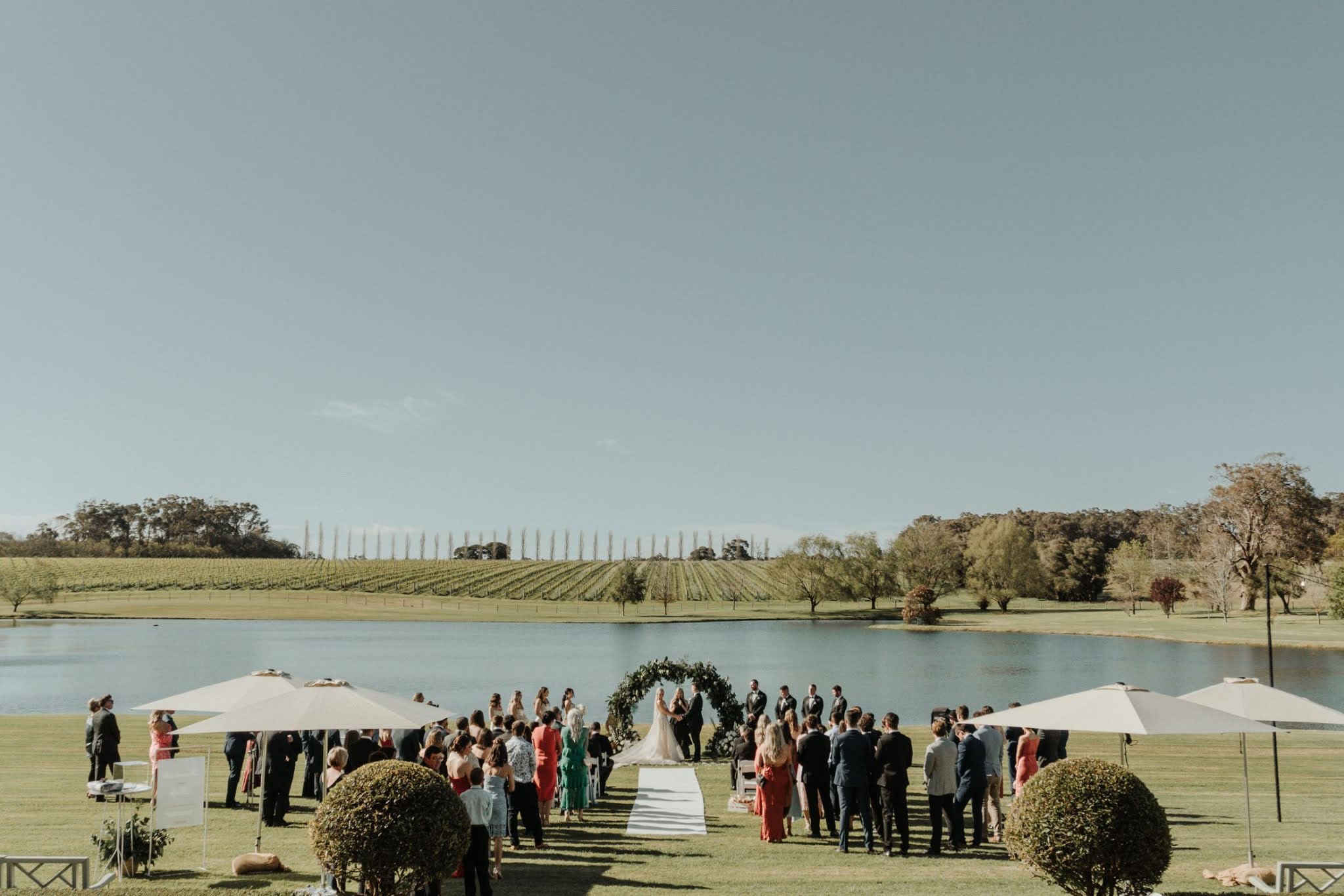 shannon stent photography stunning fraser gallop estate bridal gowns venue floral design