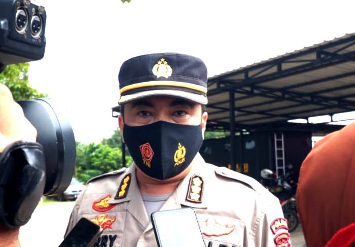 Mako Brimob Polda Kepri Gelar Vaksinasi Sinovac Tahap I dan II, Target 2000 Orang Mako Brimob Polda Kepri Gelar Vaksinasi Sinovac Tahap I dan II, Target 2000 Orang