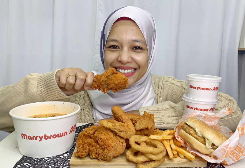 CHICKEN MALA-tup MARRYBROWN ; CUKUP RASA SENSASI PIJAR CILI SICHUAN ...