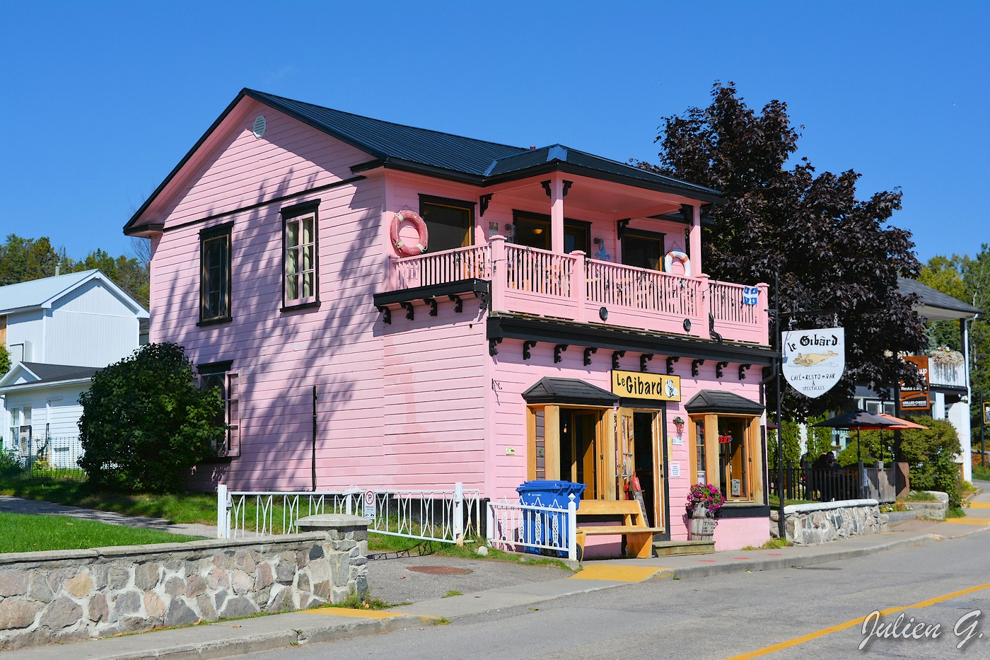 Coins du Monde CANADA Québec Le village de Tadoussac