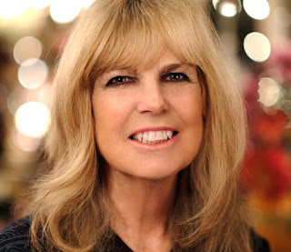 Sandy Jones -Author of Barefoot at Heart Sandy Jones -Author of Barefoot at Heart