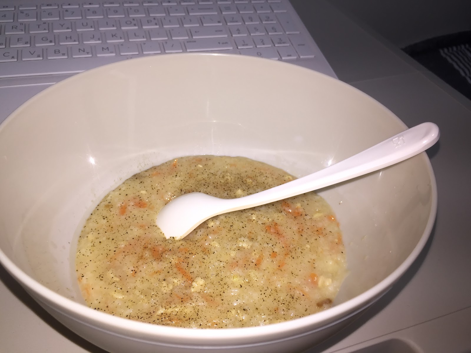 Resepi bubur ayam paling mudah dan cepat.. Rasa sama macam bubur ayam McD.