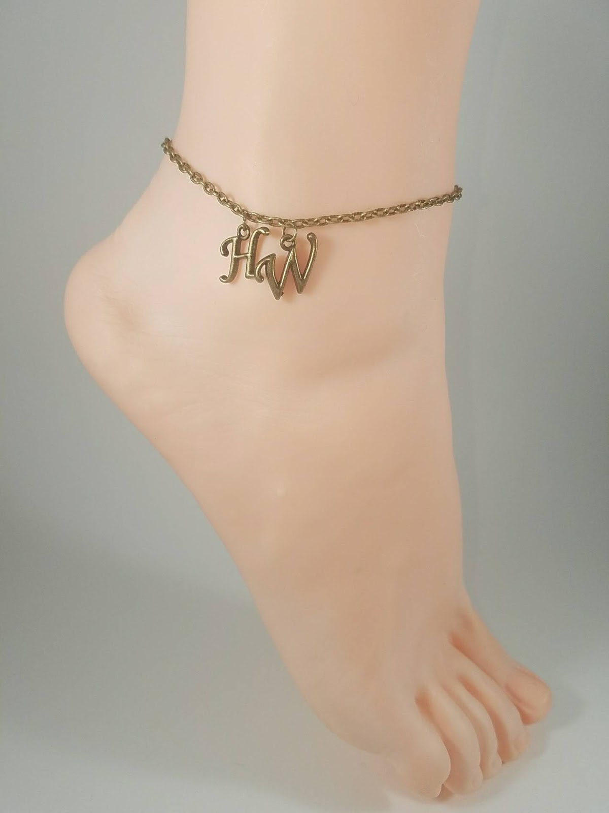Brief Discussion on Hotwife Anklet