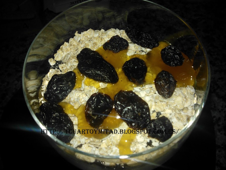 postre - yogur griego con copos de avena