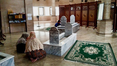 Kisah Makam Habib Cikini Tidak Bisa di Bongkar Dengan Alat Berat