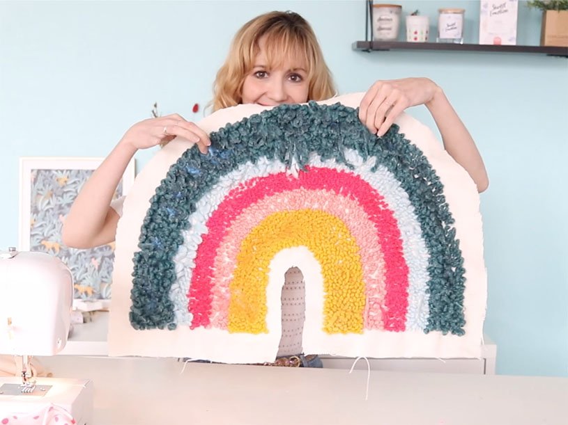diy cojin arcoiris