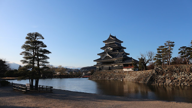 (Akhirnya) Aie ke Jepang!: Pesona Indahnya Kastil Matsumoto sebagai Harta Nasional Jepang