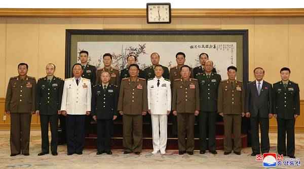 dprk china military photo session