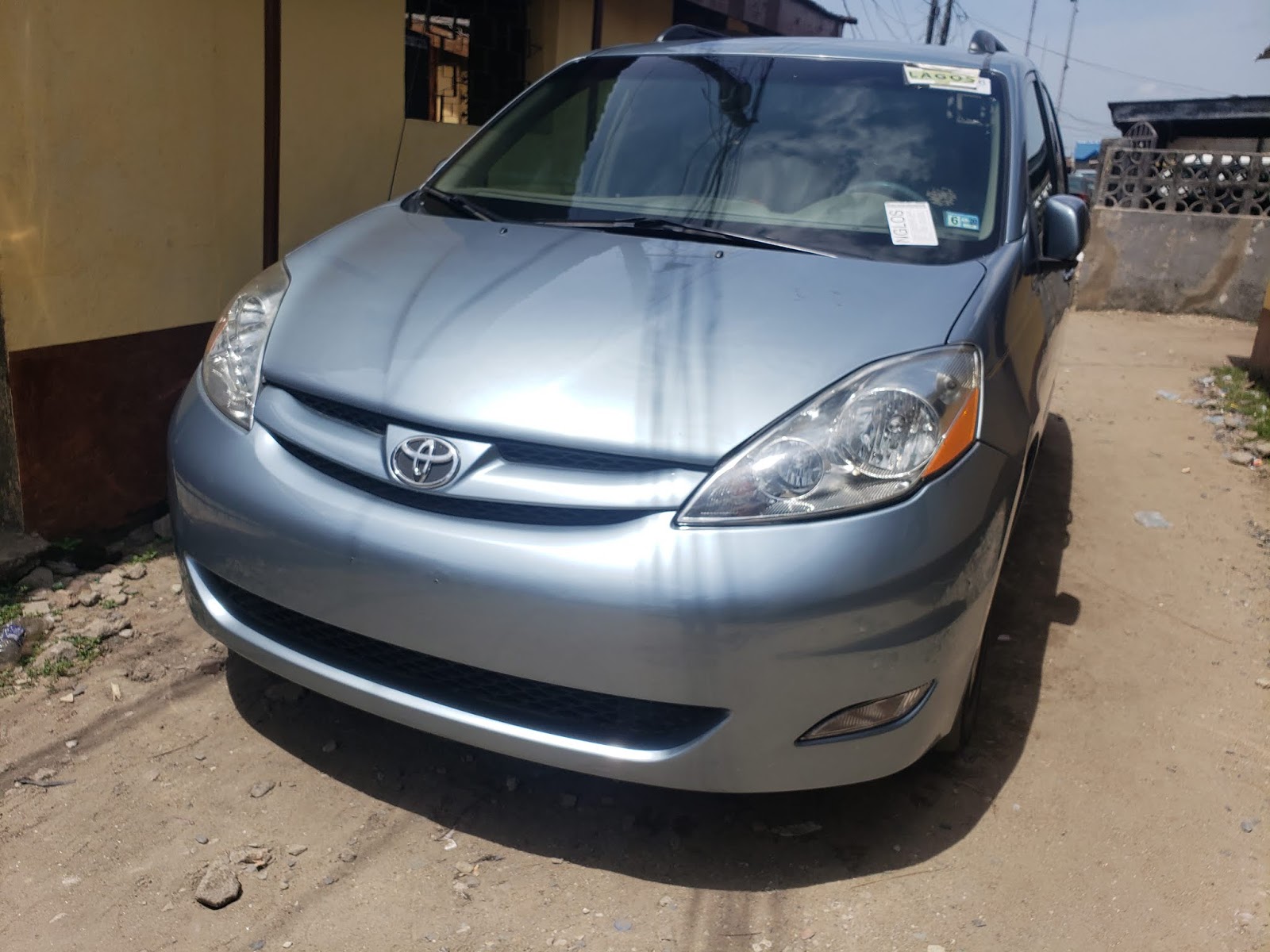 scrollfieldent: 2009 Toyota Sienna call for details:08055227660