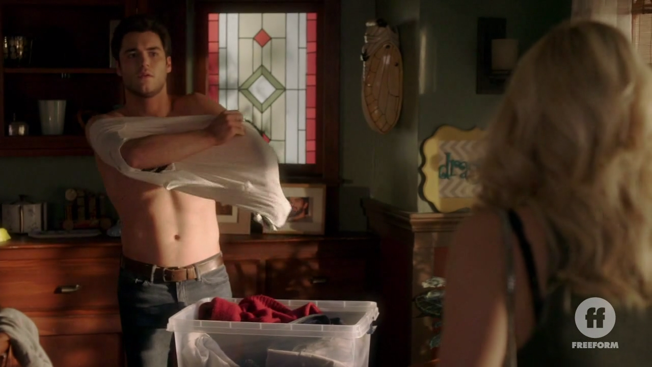 Charlie DePew got a brief shirtless scene on this week's new episode o...