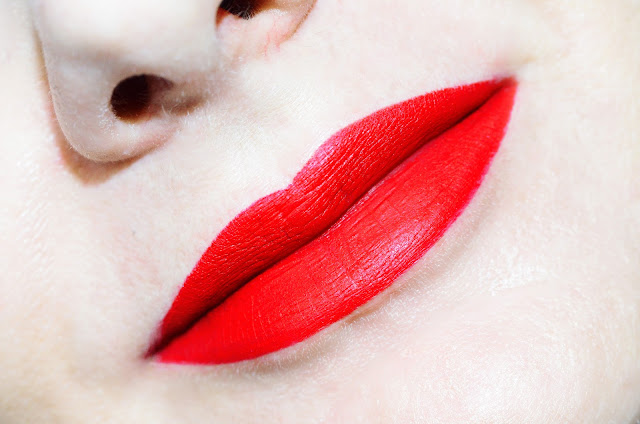 Матовая помада shiseido ModernMatte Powder Lipstick 510 Night life 