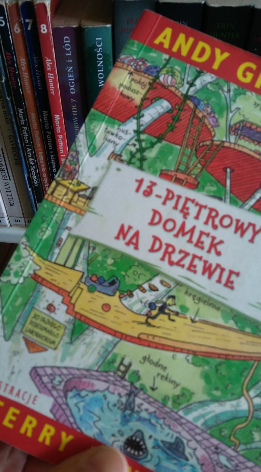 13 piętrowy Domek Na Drzewie Streszczenie Pani_z_Biblioteki: 13-piętrowy domek na drzewie - Andy Griffiths