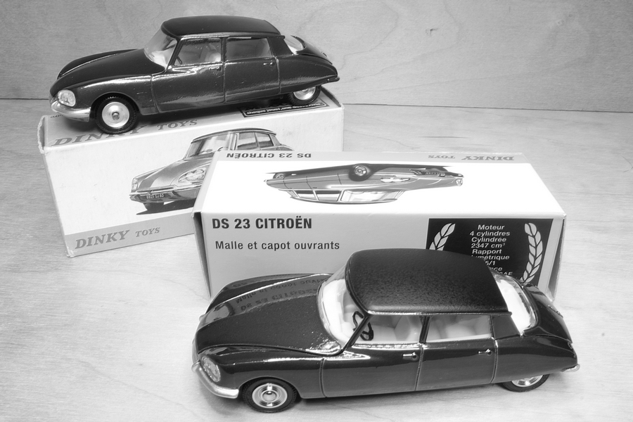 Photo 5 - Citroën U23 Bâché 1952 - L'Aventure Peugeot Citroën DS