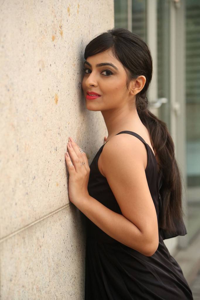 Beautiful Chennai Girl Pooja K Doshi Photo Shoot In Long Black Dress
