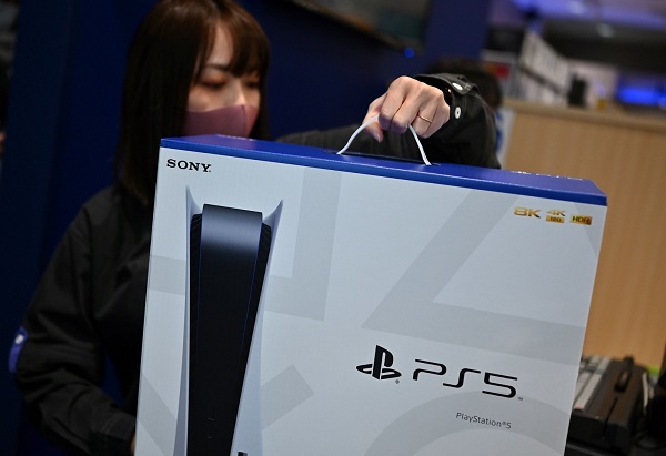 خدمة موقع البيع eBay تتصدى للإعلانات المزيفة بخصوص جهاز PS5 و هذه الطريقة المعتمدة لحماية اللاعبين