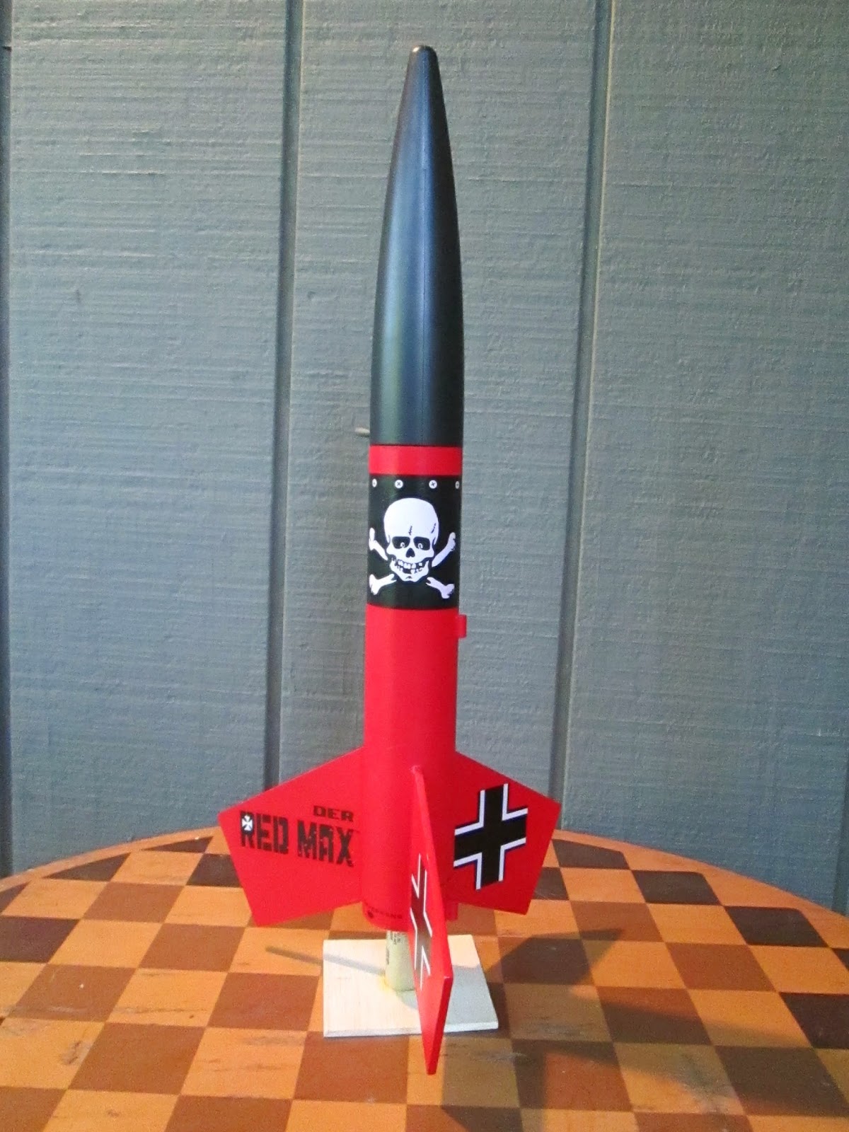 The Rocket N00b Rocket Build Estes Crossfire ISX