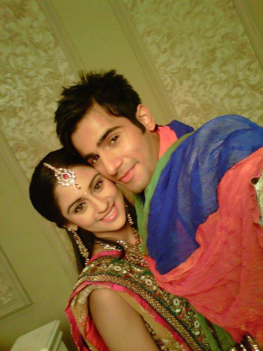 wallpaper autumn: Karan Tacker With Krystle dsouza HD Wallpapers Free