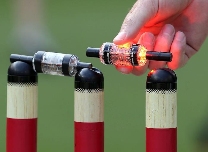 LED Lights stumps Used in Big Bash T20 World Cricket News