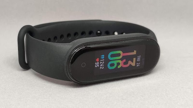 Xiaomi Mi Band 5 Review