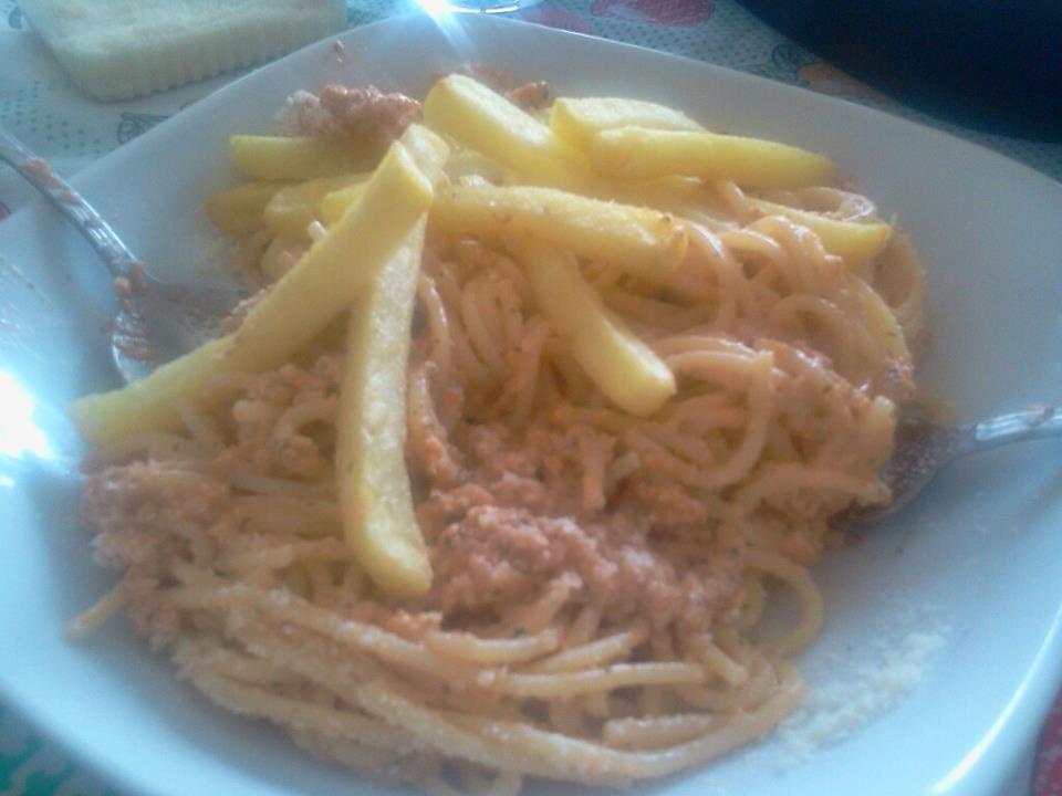 Mary's kitchen love Spaghetti con pesto alla trapanese e melanzane fritte