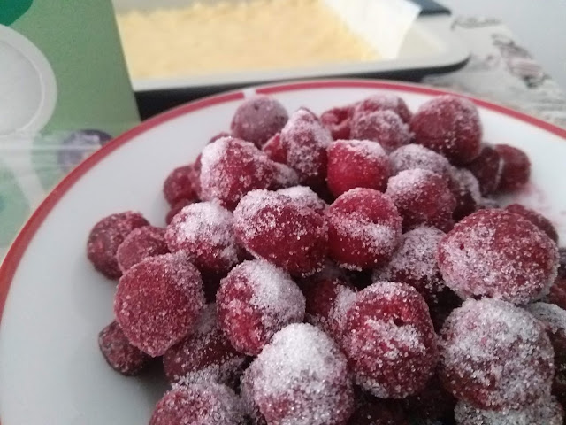 Prăjitura cu visine Prăjitura cu visine