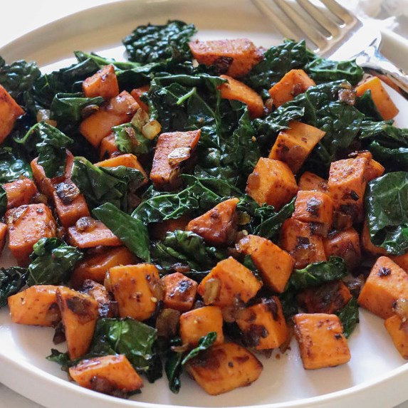 Sweet Potato and Kale Hash #healthy #food Sweet Potato and Kale Hash #healthy #food