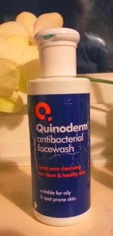 quinoderm antibacterial face wash