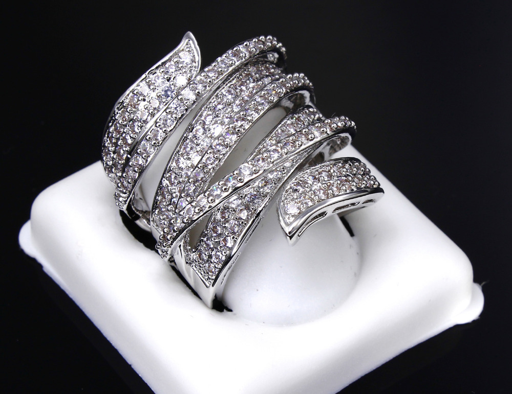 Latest Platinum Rings Jewelry for Women ~ All Fashion Tipz | Latest