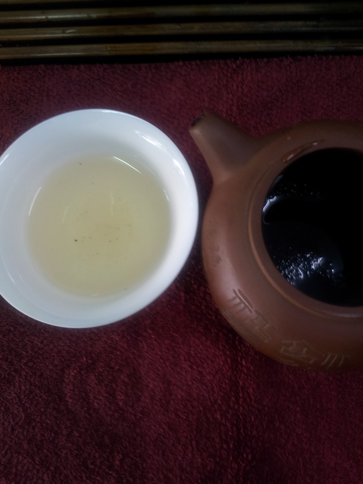 紫砂壺內的茶山對泡茶的影響
