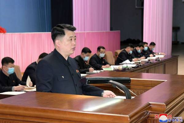 Pak Chol Min, chairman of Kimilsungist-Kimjongilist Youth League CC