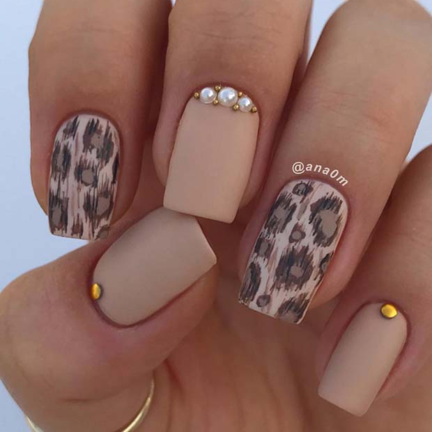 14 Trendy Nail Designs For Short Nails 2019