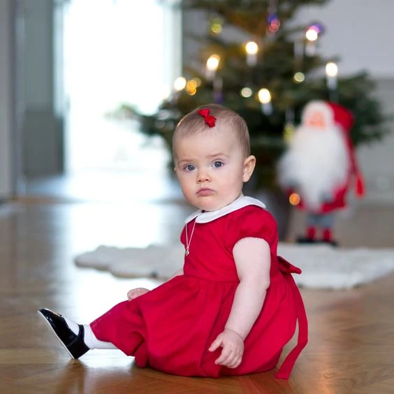 The Swedish Royal Family published two new pictures of little Princess Estelle, taken at Haga Palace
