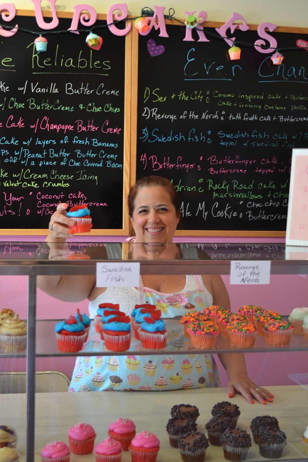 gift ideas for cupcake baker