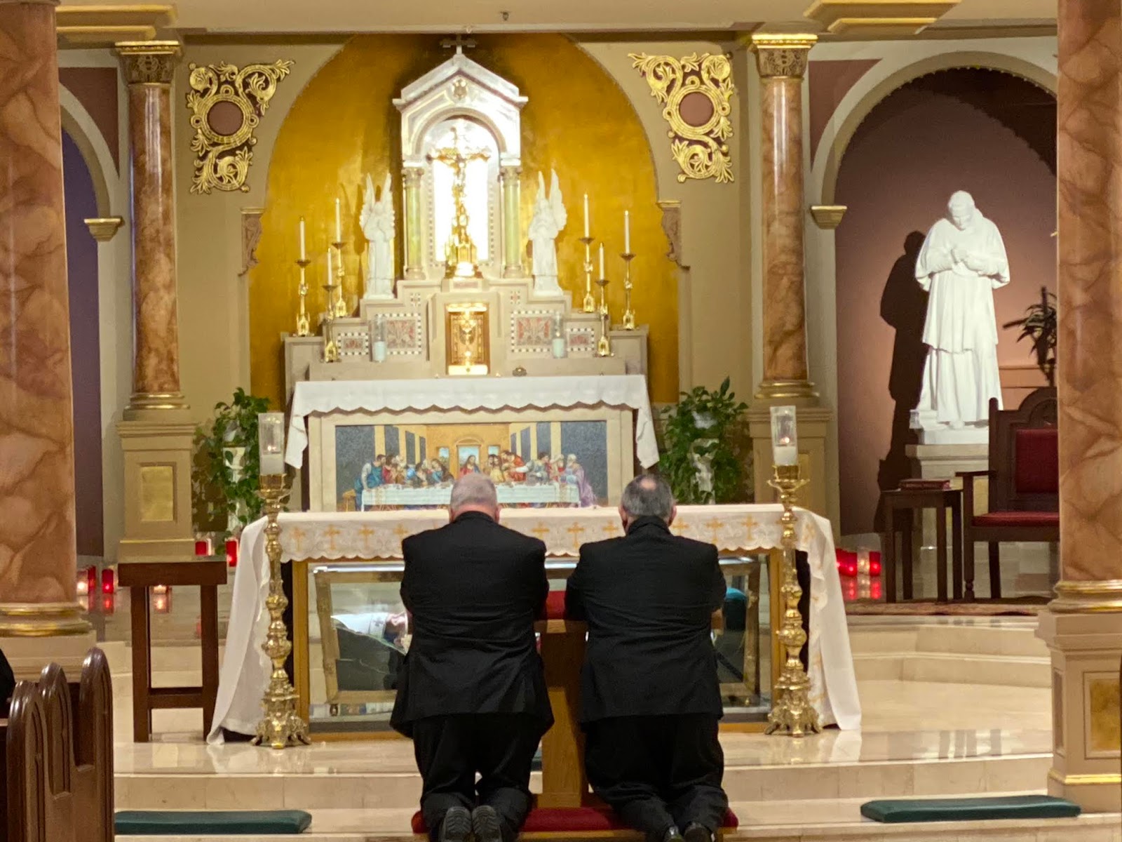 Whispers in the Loggia "In Hoc Signo Vinces" (or "Unlike Agholor