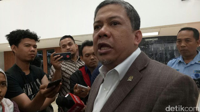 Malu Kebusukannya Dibongkar Habis Auditor BPK , Fahri Hamzah Tuntut Jokowi...