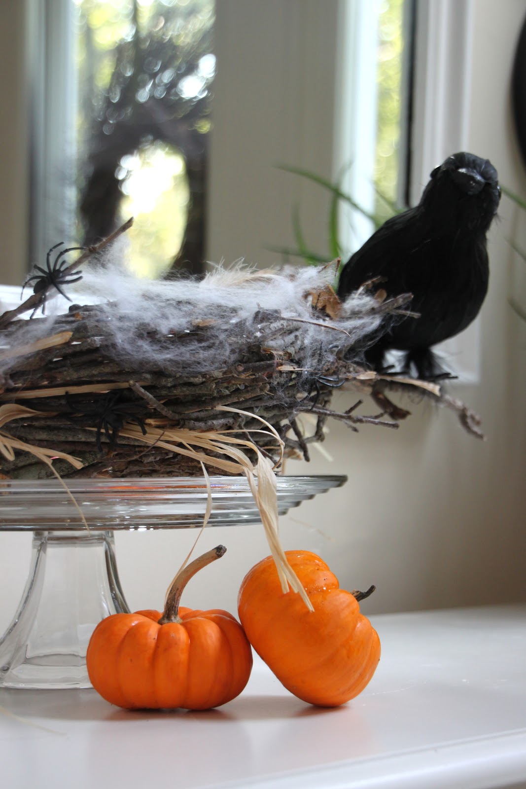 Cute idea for a spooky candy dish. From Tilley s Nesta 