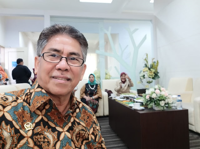 Prof Zainuddin Minta Rezim Jokowi Hentikan Kebijakan yang Membebani Rakyat