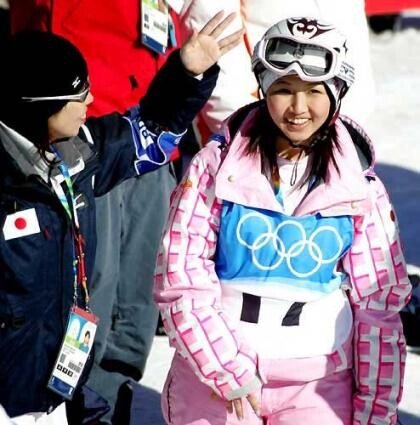 실제 일본 국대 운동선수 출신 AV여배우들 - 디쁠