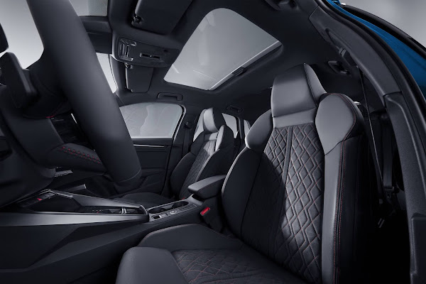 Novo Audi A3 Sportback 2022 (China) - interior