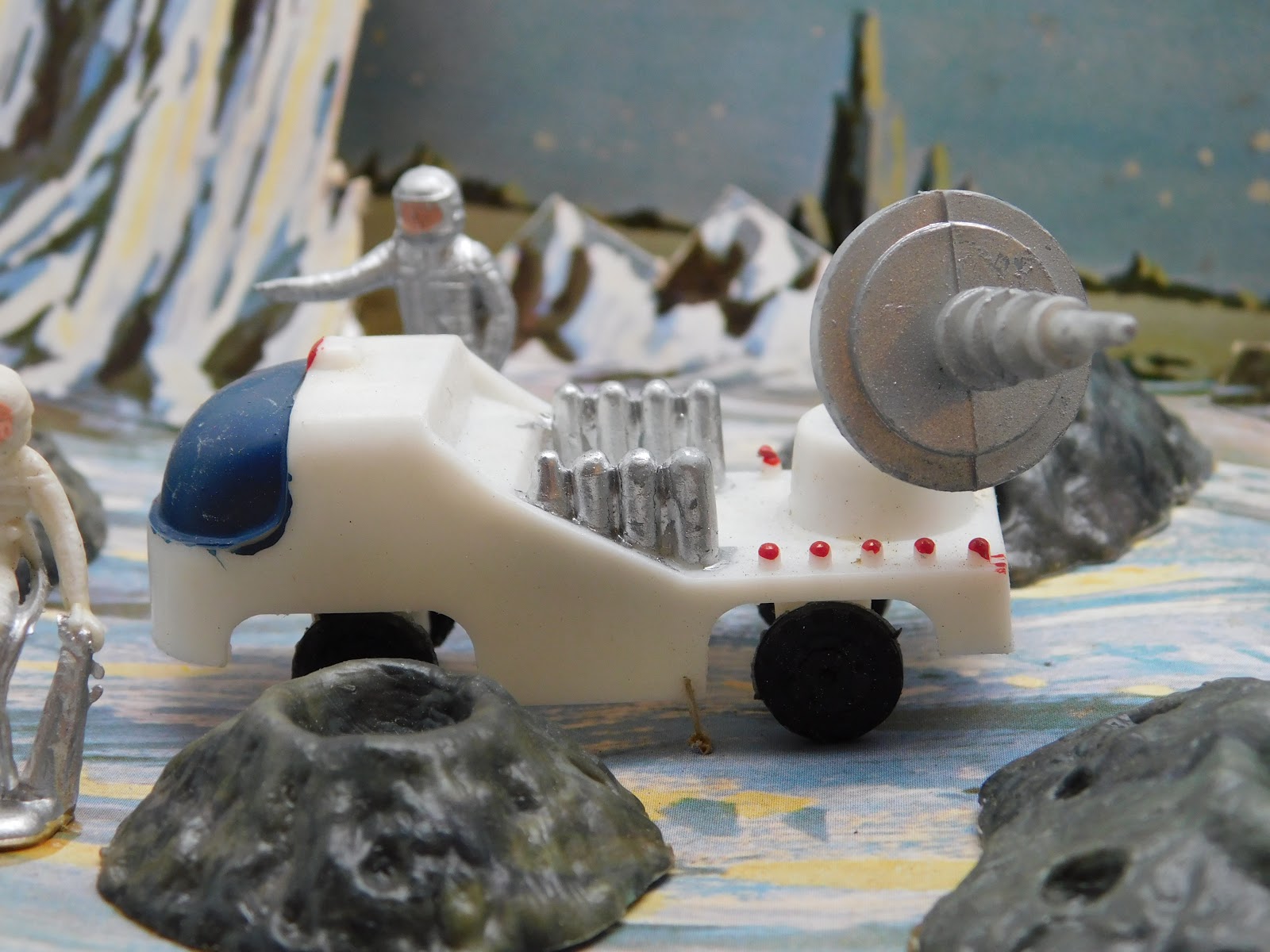 Toys and Stuff Update to Marx Apollo Lunar Landing and Lunar