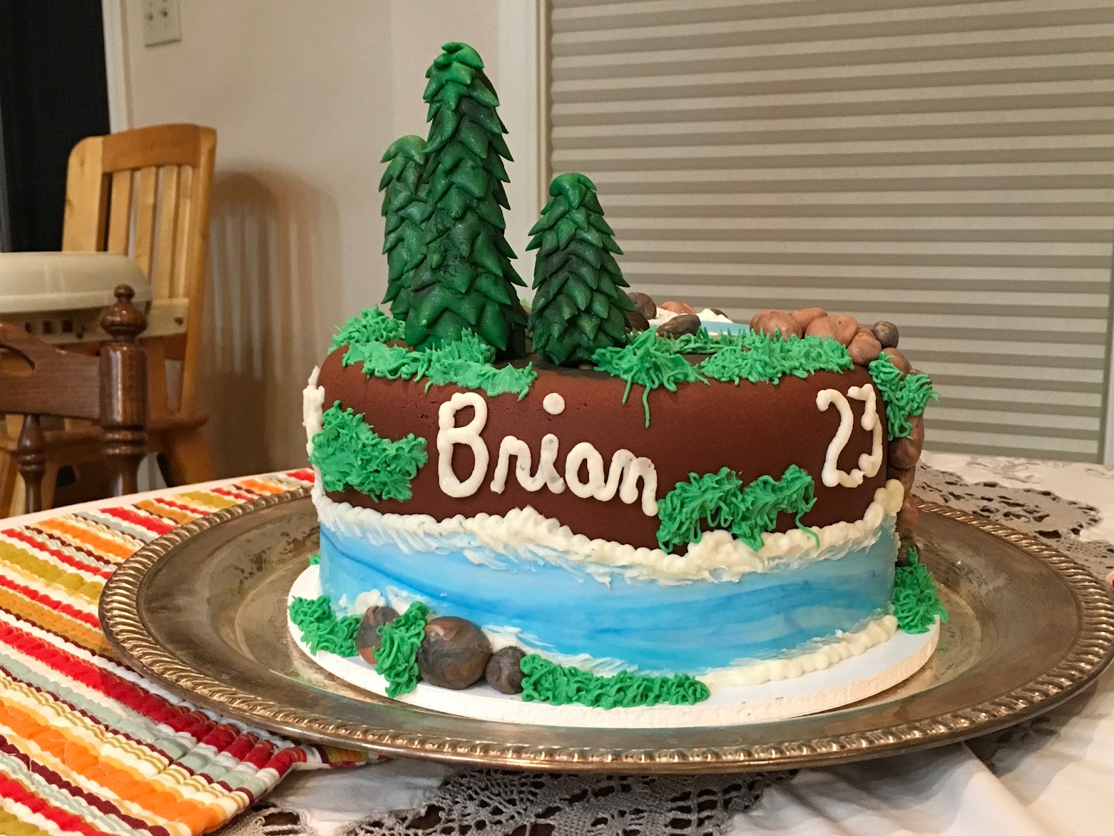 Gamma Susie's This n That Waterfall Outdoor Cake